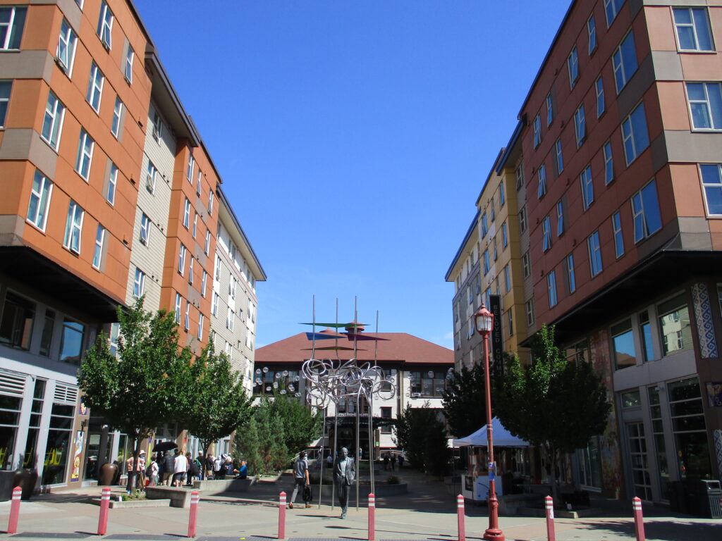 apartment building pavilion